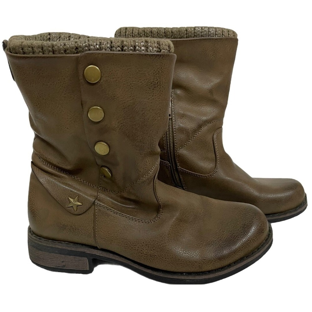 Muk Luks Women's size‎ 7 Taupe Faux Leather Ankle Side Snap Boots